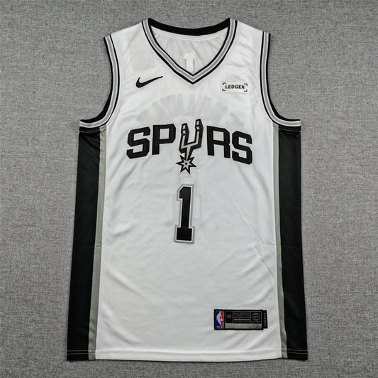 Spurs chest lettering and black number 1 with silver edging on white jersey front detail