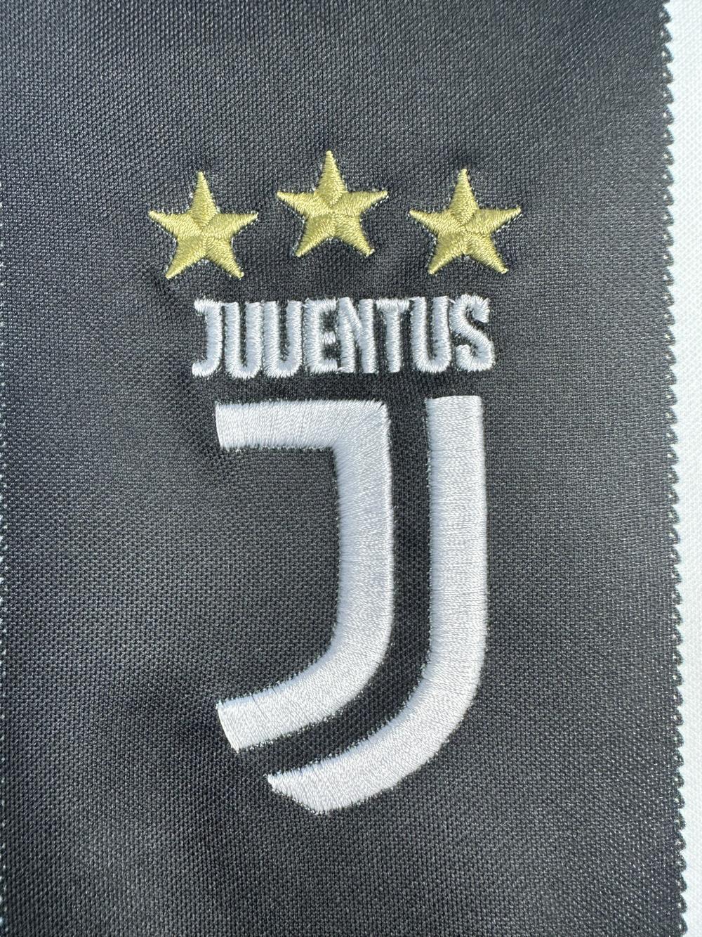 Juventus Home Jersey 18/19
