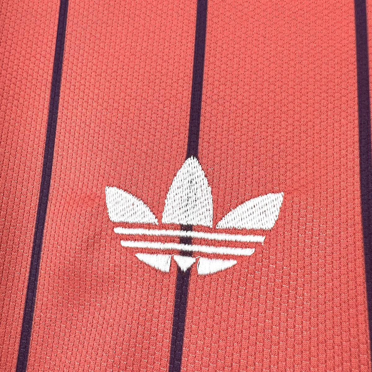 Scotland Away World Cup 2026 Jersey - Scotland FA crest close-up