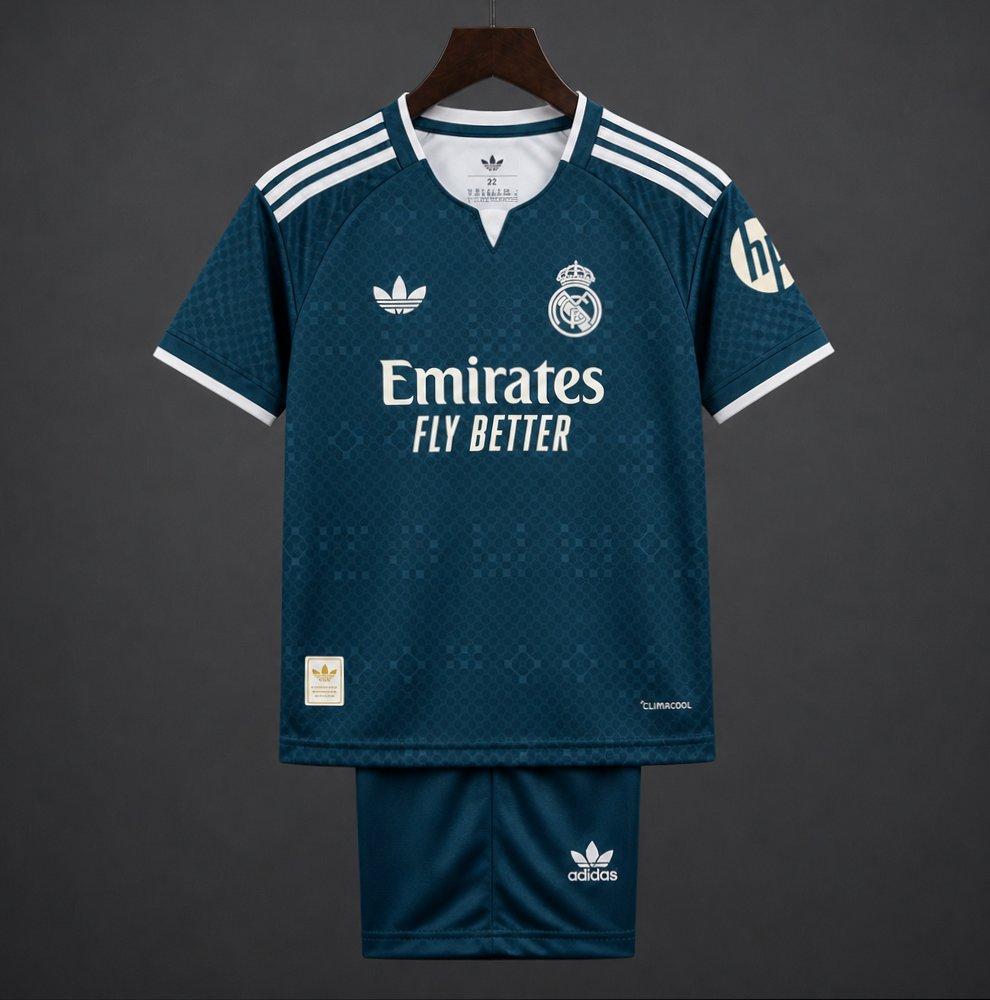 Real Madrid Kids Away Kit 2026/27 - Back