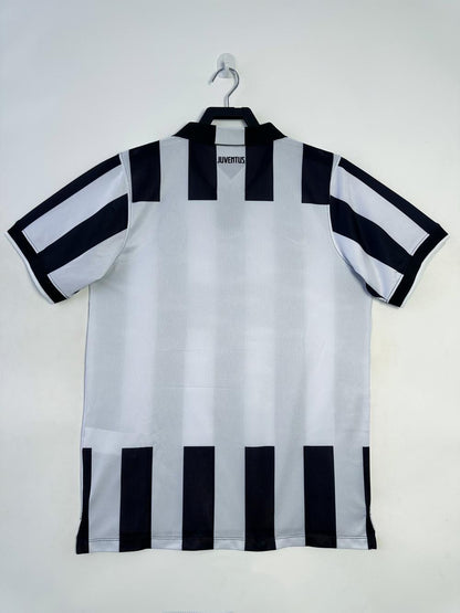 Juventus Home Jersey 14/15