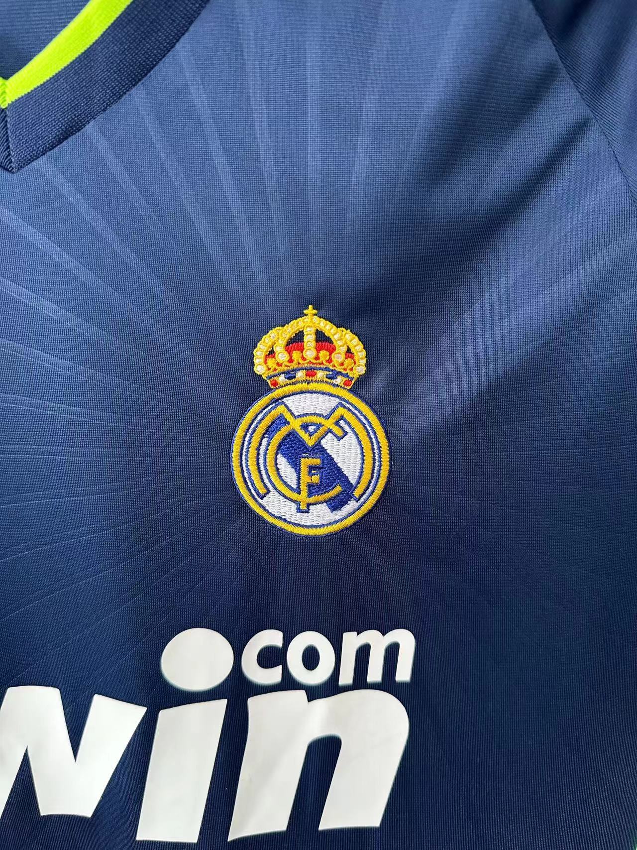 Real Madrid Away Jersey 2010-11