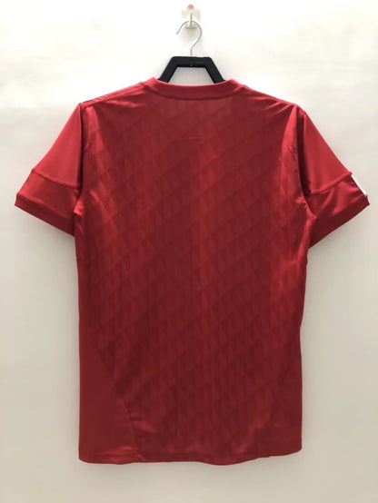Liverpool Home Jersey 2010-11