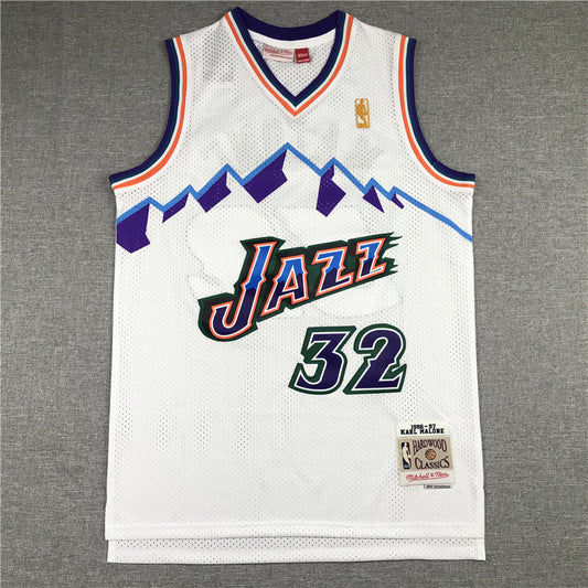 Utah Jazz Karl Malone number 32 white jersey full back
