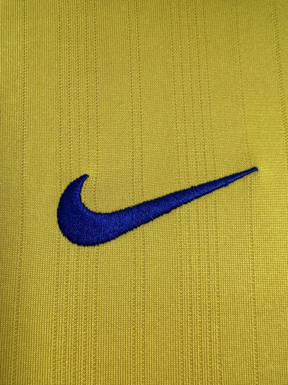 Arsenal Away Jersey 03/04