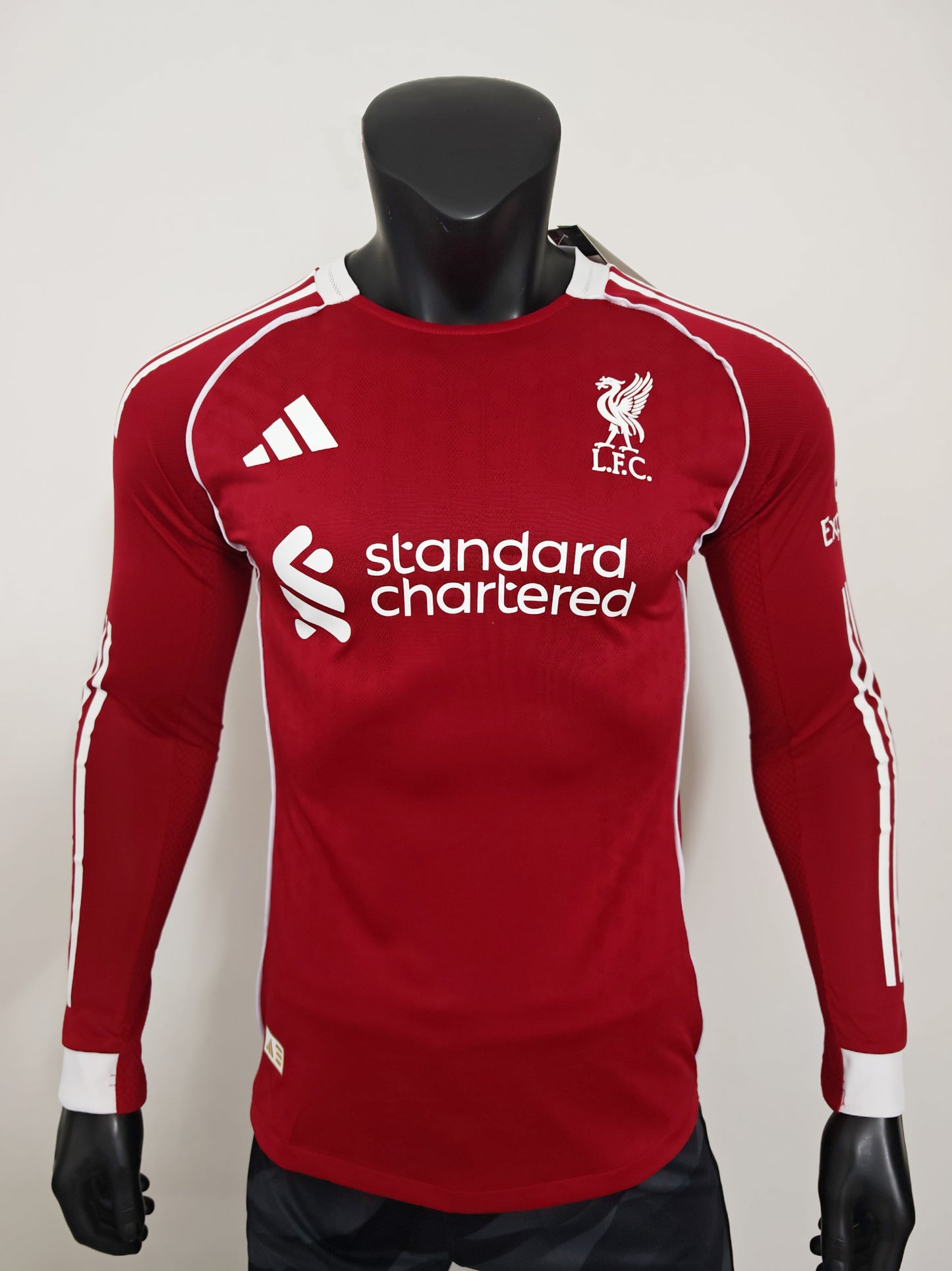 Liverpool Home Jersey 2025/26 – Long Sleeve