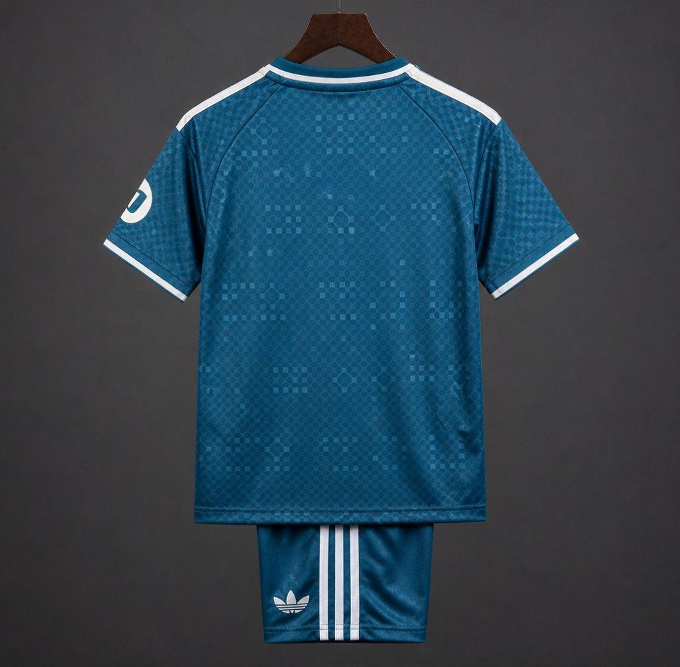 Real Madrid Kids Away Kit 2026/27 - Front