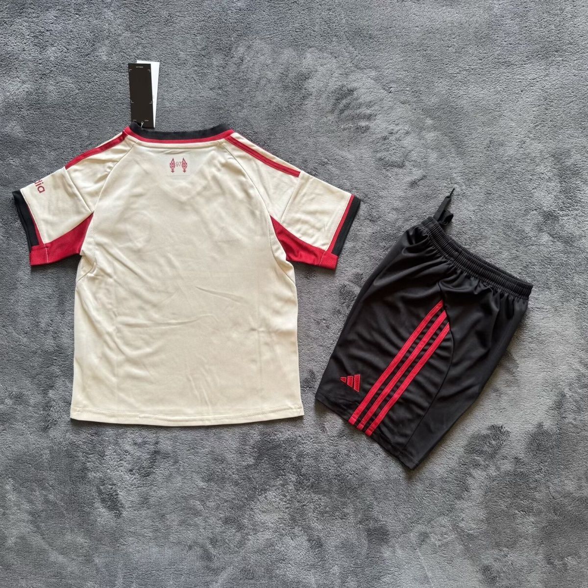 Liverpool Kids Away Kit 2026/27 (Jersey + Shorts)