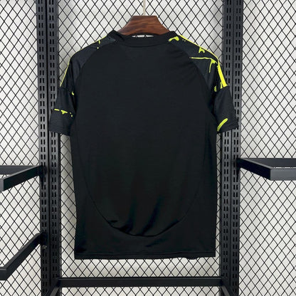 Columbus Crew Away Jersey 2025/26 black back with patterned shoulders and yellow accents