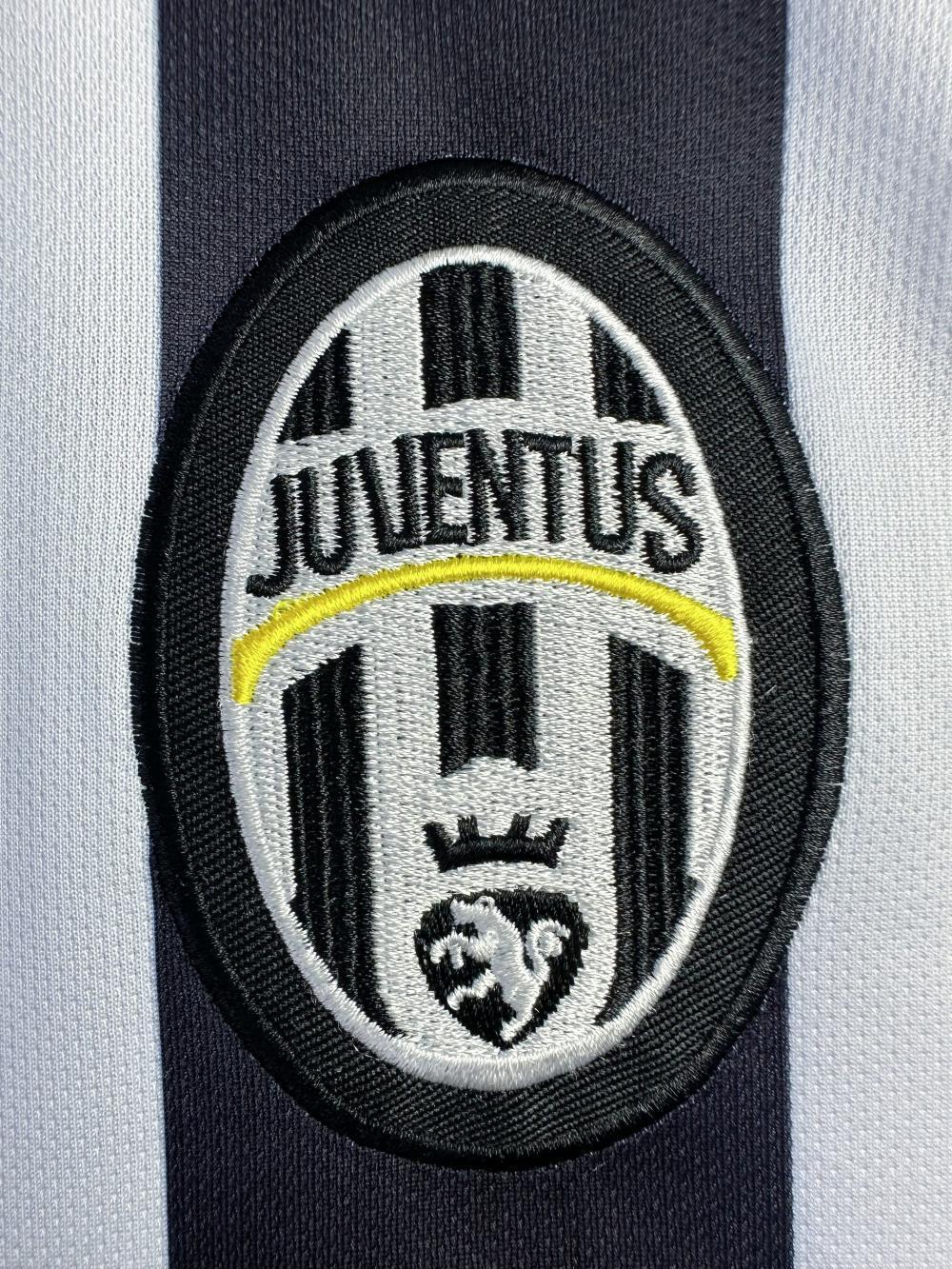 Juventus Home Jersey 14/15